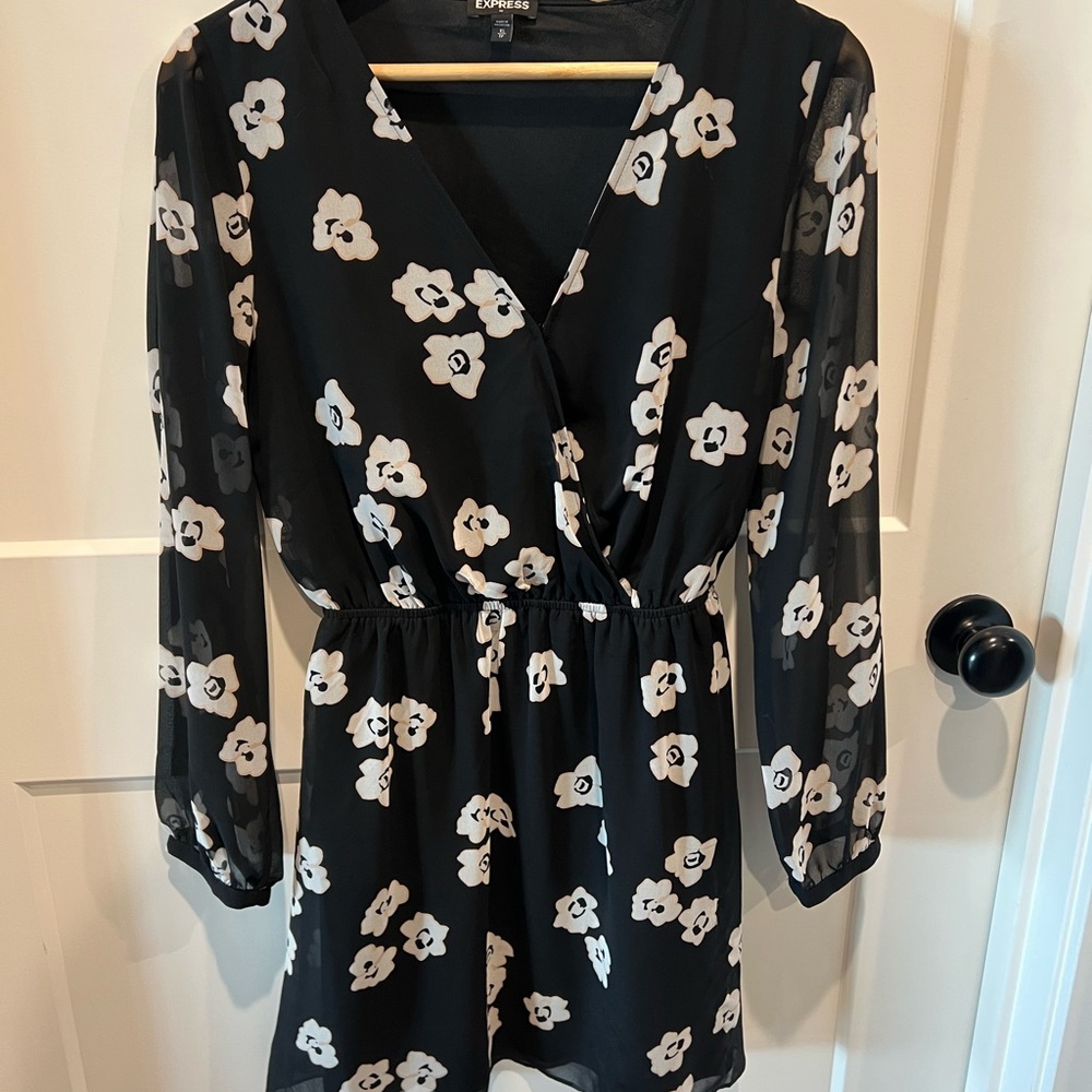 Express Black Floral Dress